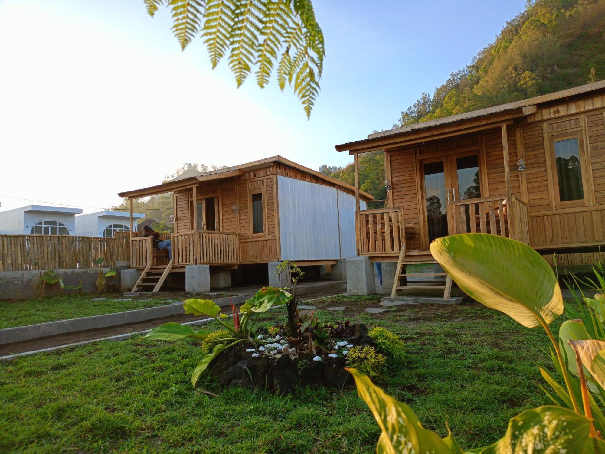 库布盼洛坎Batur Twin House别墅 外观 照片